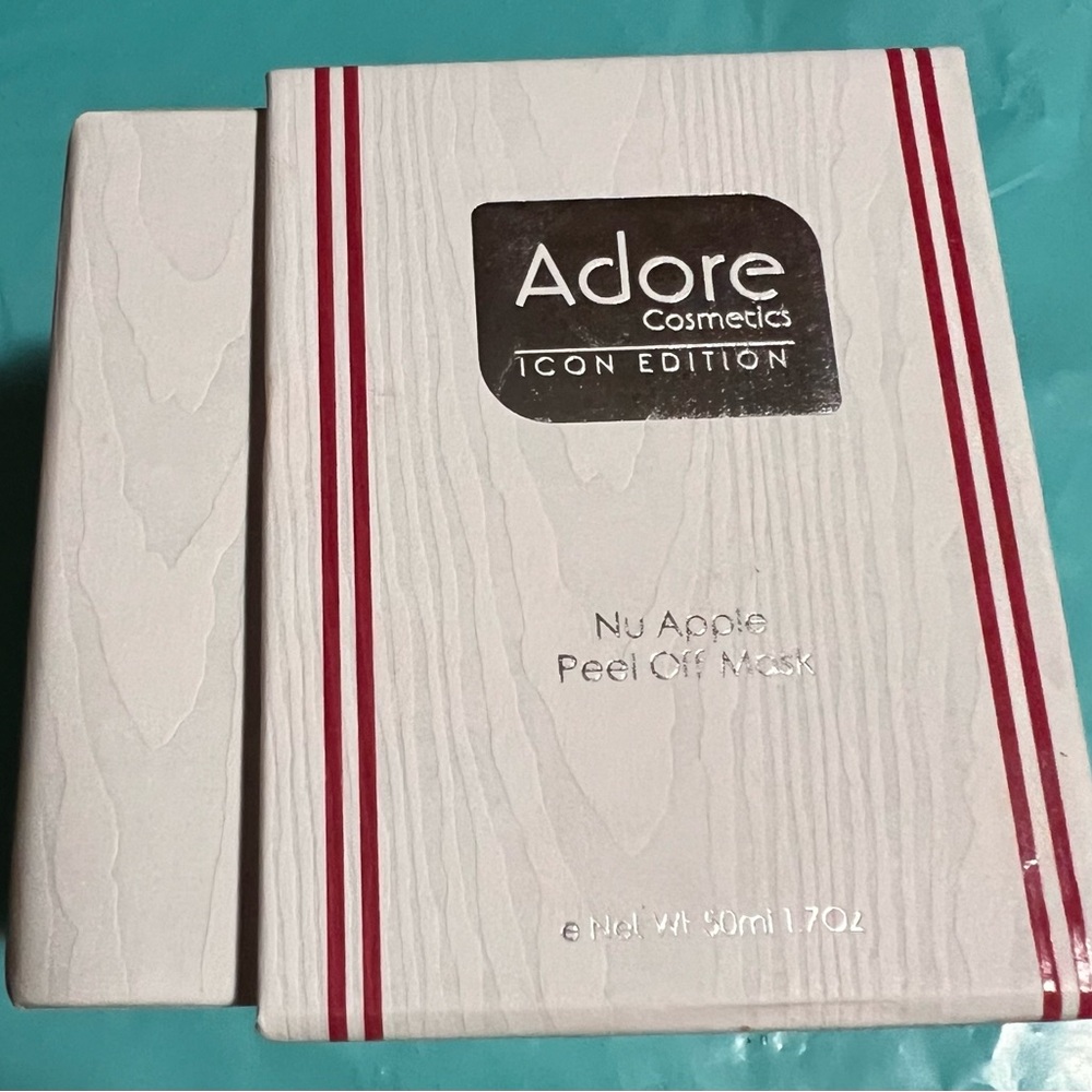 Adore Cosmetics ICON Edition NU
Apple Peel Off Mask 50ml NIB 50ml